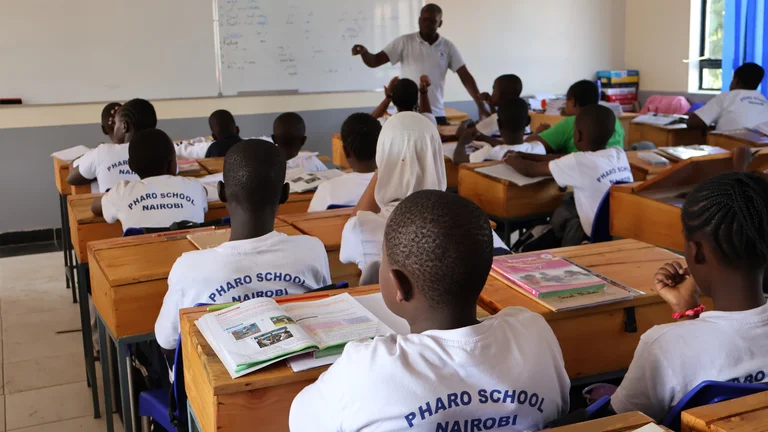 Pupils Learning a CBC approved curiculum.JPG Nairobi classroom